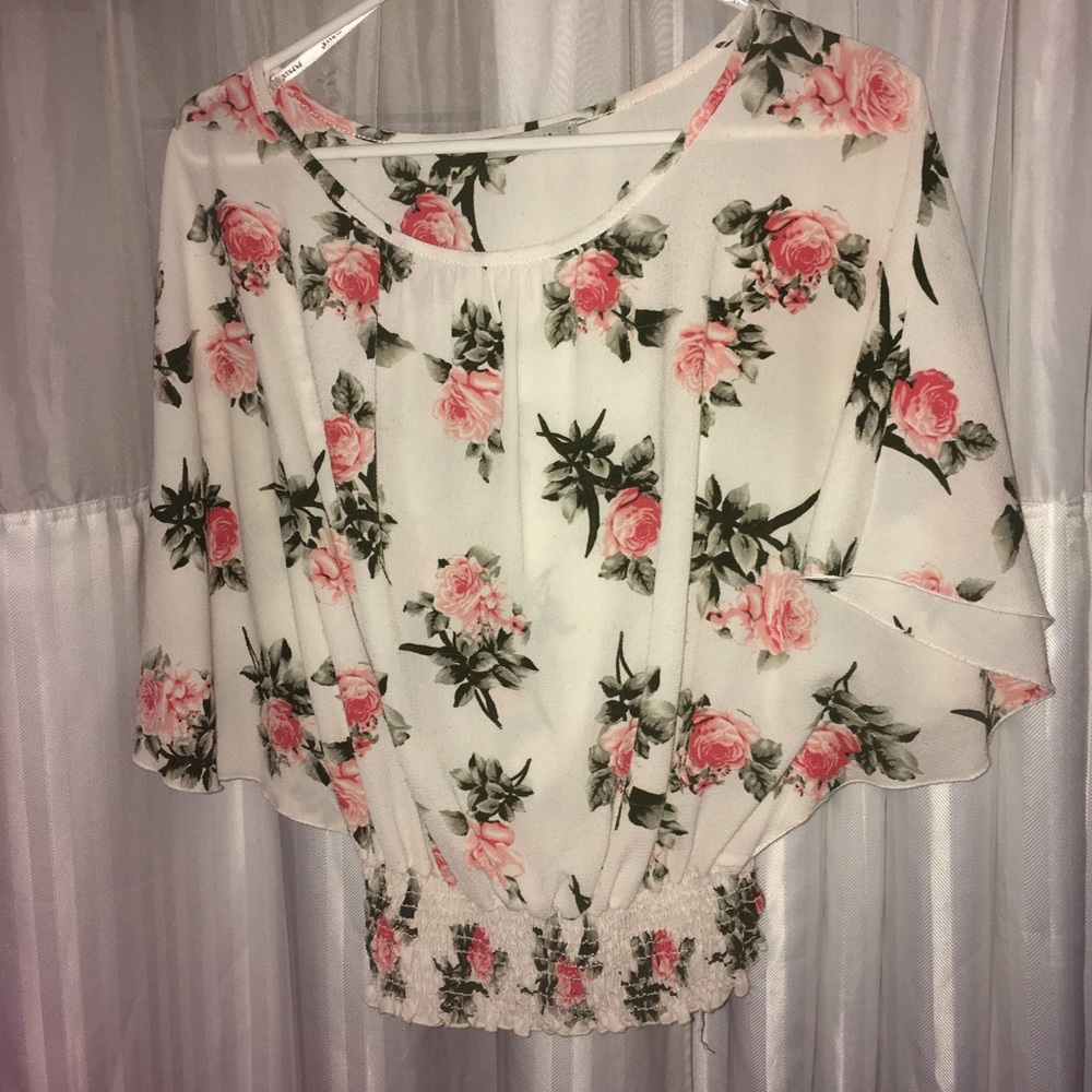 Cute flowered Blouse